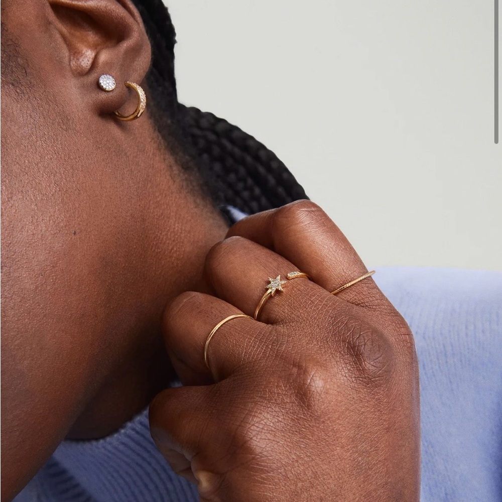 LIKE NEW MEJURI 14K YELLOW GOLD, PAVÉ NATURAL DIAMOND STAR OPEN RING 7 + 🎁 - Picture 3 of 5